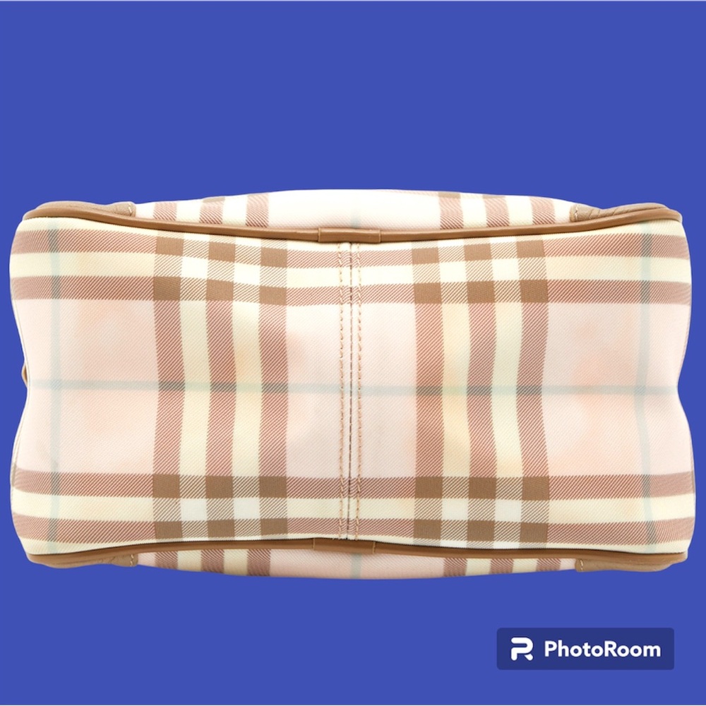 BURBERRY Pink/Beige House Check PVC and Leather Small Boston Bag - Picture 4 of 15